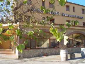 Hotels in La Morera De Montsant